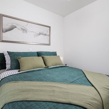 Apartman Flos Maris Rijeka Exteriör bild