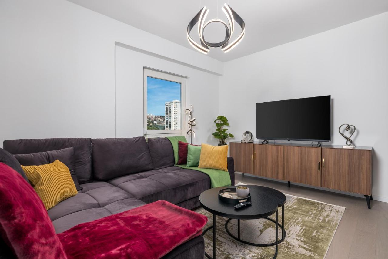 Apartman Flos Maris Rijeka Exteriör bild