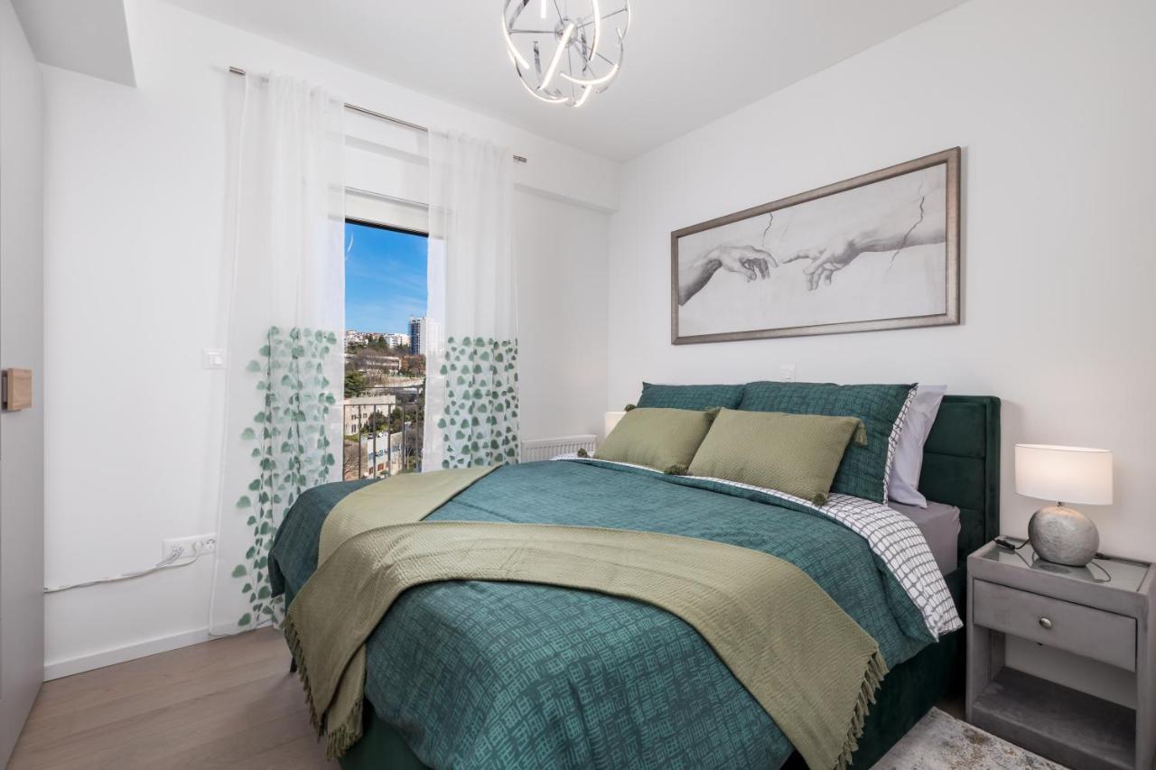 Apartman Flos Maris Rijeka Exteriör bild